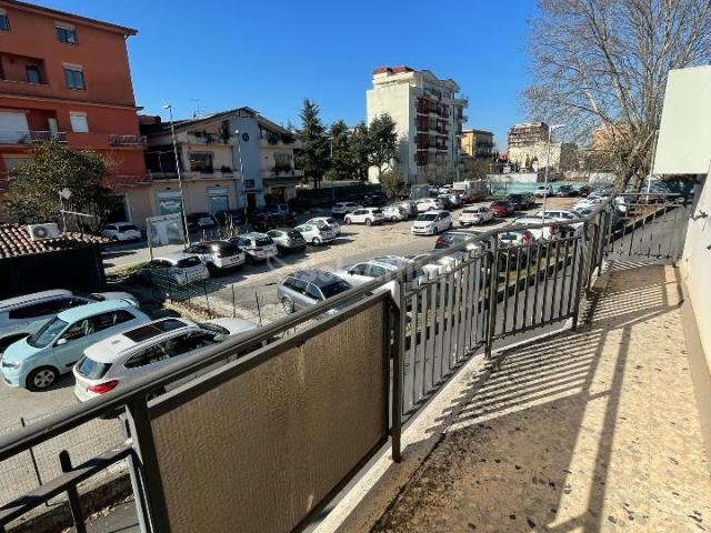 Ufficio in affitto a De Matthaeis, Frosinone