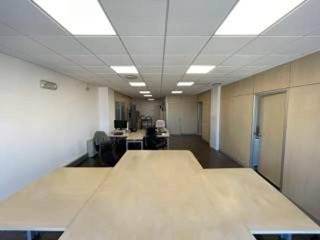 Ufficio in affitto a Sciarè, Gallarate