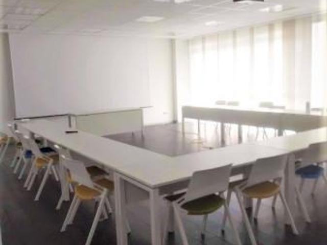 Ufficio in affitto a Villaggio Sant'Andrea, Gallarate