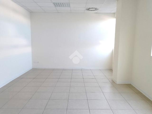 Ufficio in affitto a Gambettola, Reggio Emilia