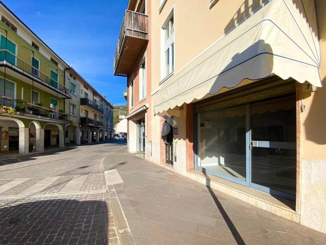 Ufficio in affitto a Comunità montana della Valle Sabbia, Gavardo