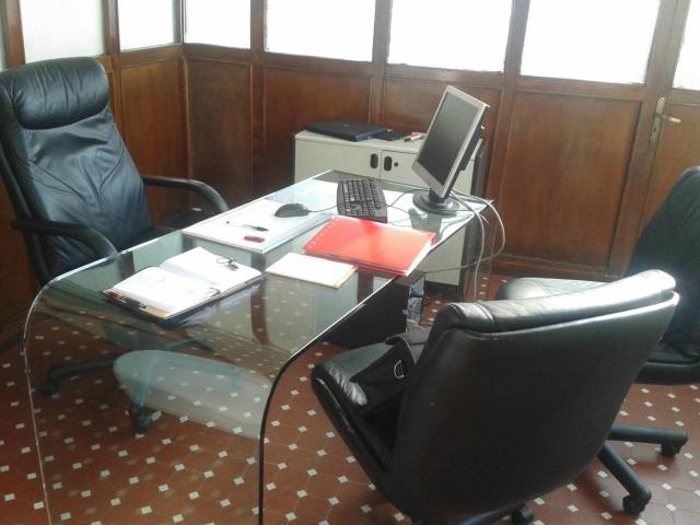 Ufficio in affitto a Centro Ovest, Serra Riccò