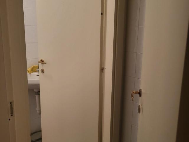 Ufficio in affitto a Serra Riccò, Liguria
