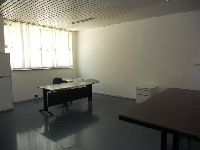 Ufficio in affitto a Grassobbio, Lombardia