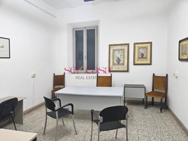 Ufficio in affitto a Centro, Monte Argentario