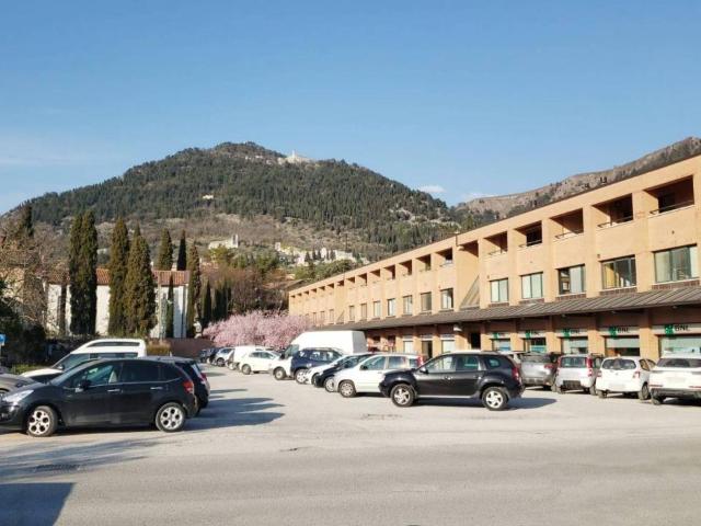 Ufficio in affitto a Gubbio, Umbria