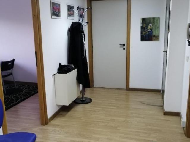 Ufficio in affitto a San Lazzaro, Isernia