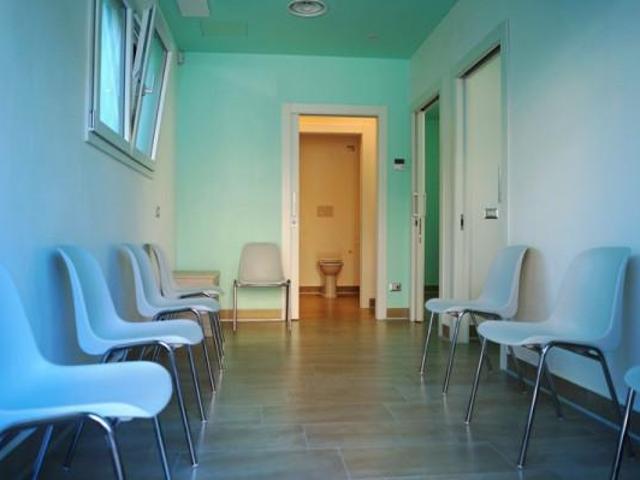 Ufficio in affitto a Ispra, Lombardia