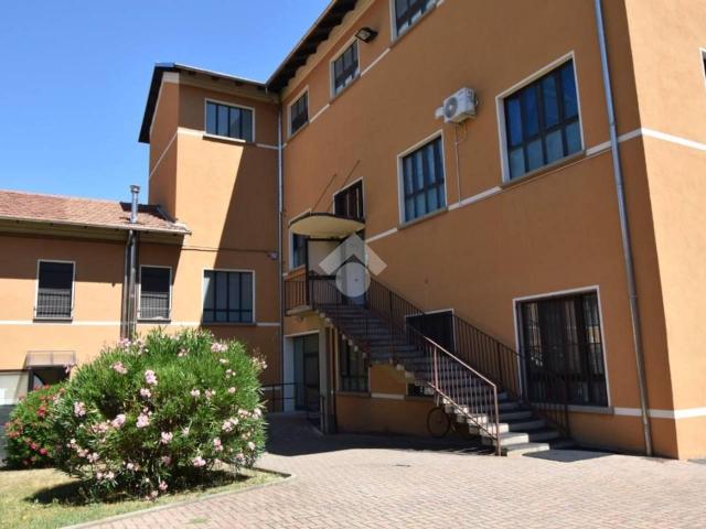 Ufficio in affitto a Borghetto, Piemonte