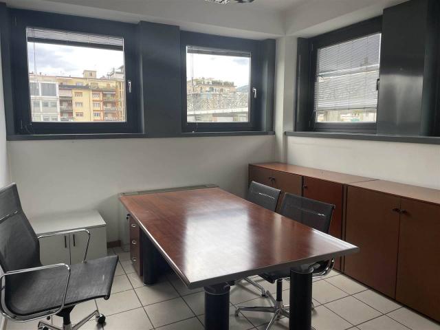 Ufficio in affitto a Mazzetta, La Spezia