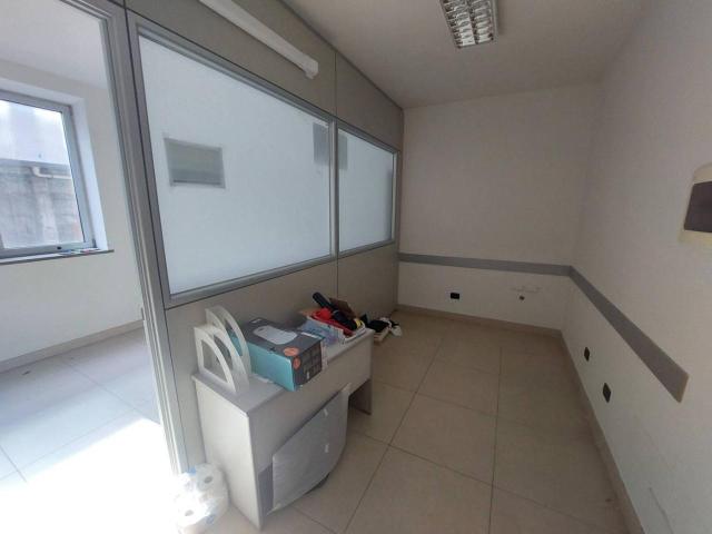 Ufficio in affitto a Calcinaia, Lastra A Signa