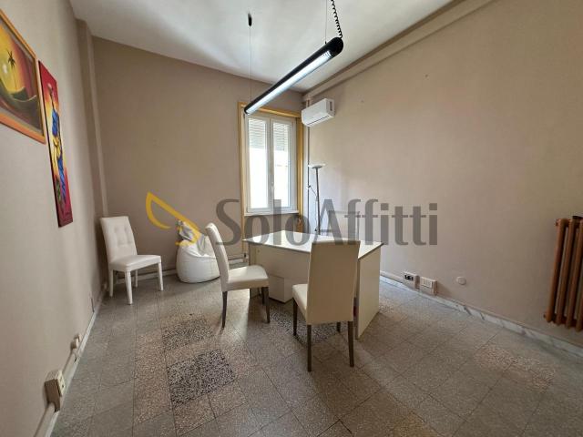 Ufficio in affitto a Latina, Lazio
