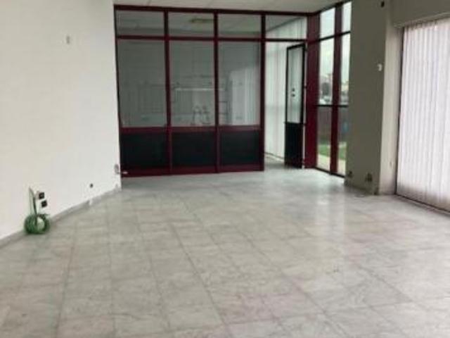 Ufficio in affitto a San Giuliano Terme, Toscana