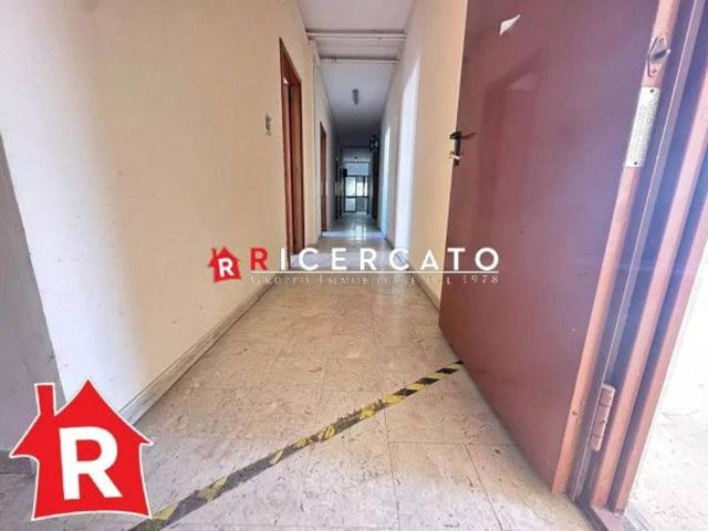 Ufficio in affitto a Puglia, Lecce