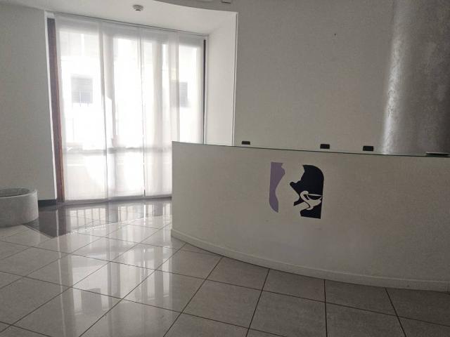 Ufficio in affitto a Oltresempione, Legnano