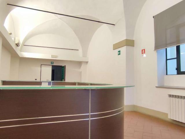 Ufficio in affitto a Livorno, Toscana