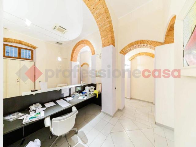 Ufficio in affitto a Livorno