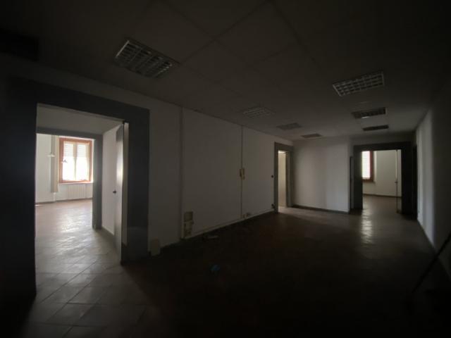 Ufficio in affitto a Livorno