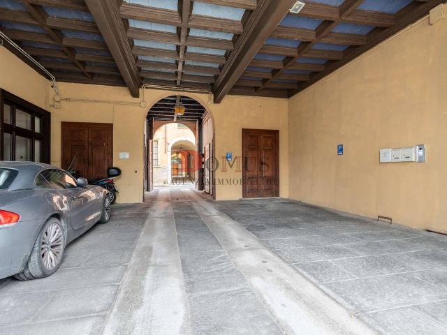 Ufficio in affitto a Fiera-Catena, San Giorgio Di Mantova