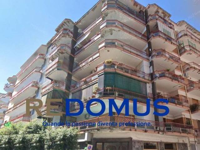 Ufficio in affitto a Marano Di Napoli, Campania