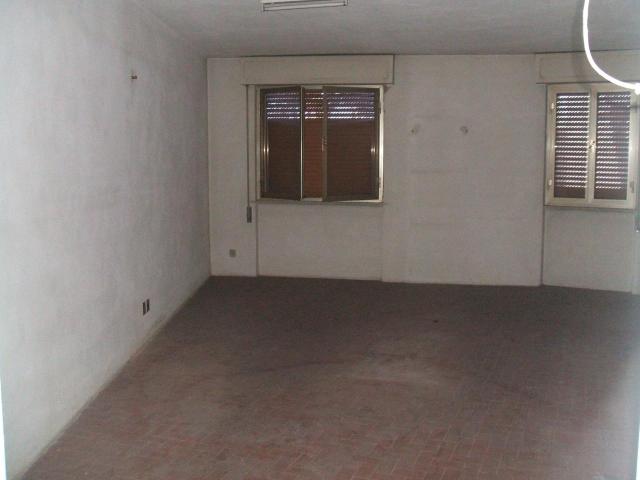 Ufficio in affitto a Massarosa, Toscana