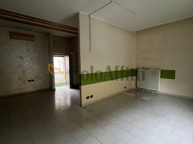 Ufficio in affitto a Melzo, Lombardia