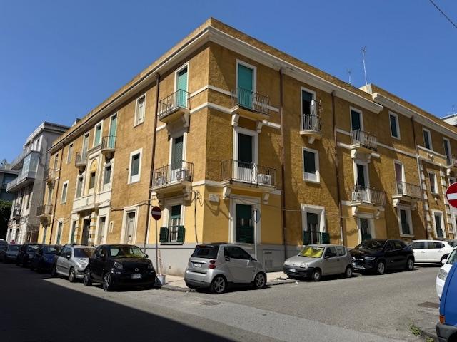 Ufficio in affitto a IV Circoscrizione, Messina