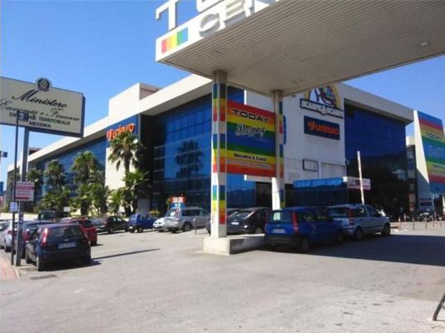 Ufficio in affitto a I Circoscrizione, Messina