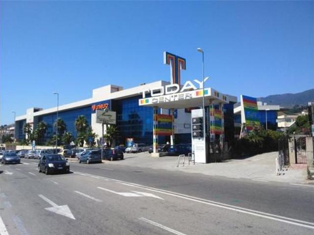 Ufficio in affitto a I Circoscrizione, Messina