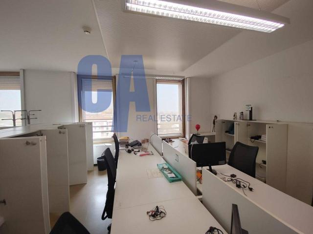 Ufficio in affitto a Municipio 3, Milano