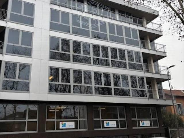Ufficio in affitto a Municipio 2, Milano