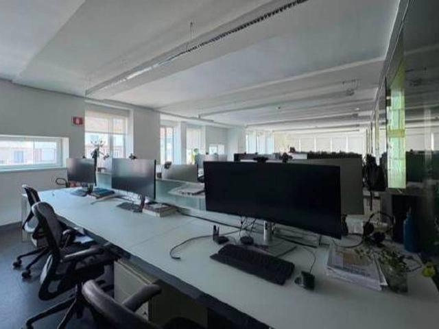 Ufficio in affitto a Municipio 3, Milano