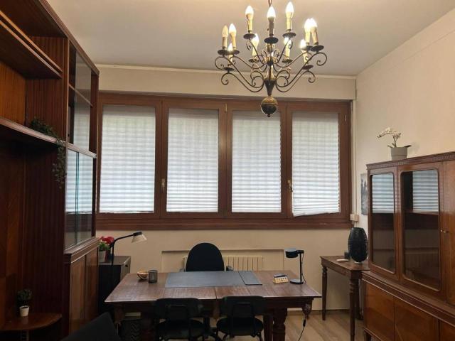 Ufficio in affitto a Municipio 3, Milano
