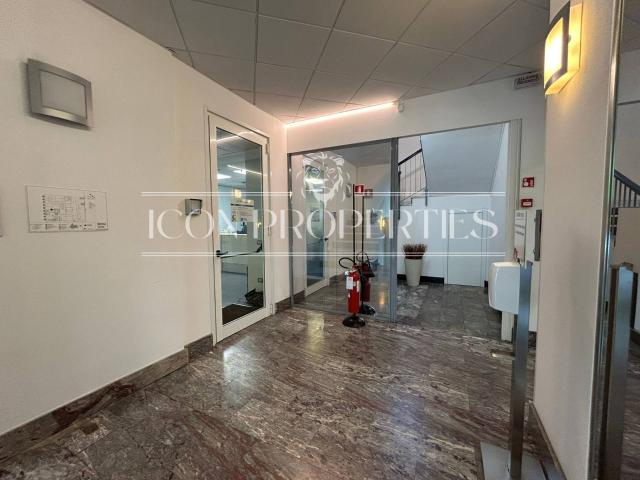 Ufficio in affitto a Municipio 8 di Milano, Milano