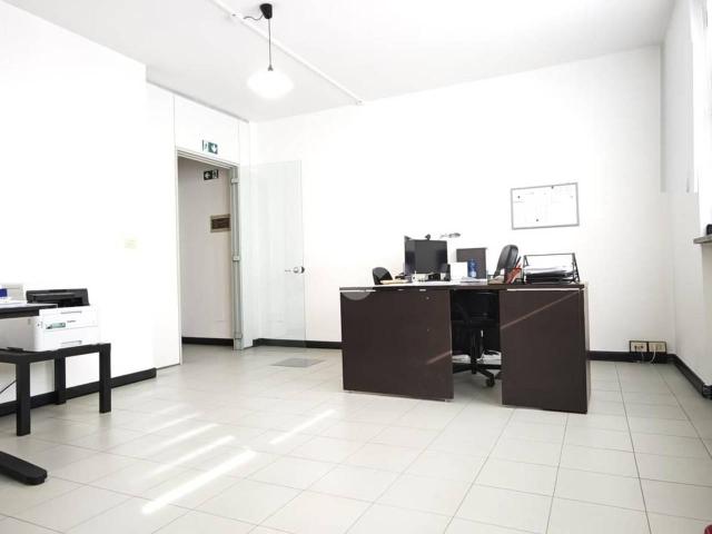 Ufficio in affitto a Piemonte, Torino