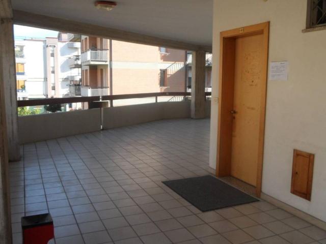 Ufficio in affitto a Marche, Ascoli Piceno