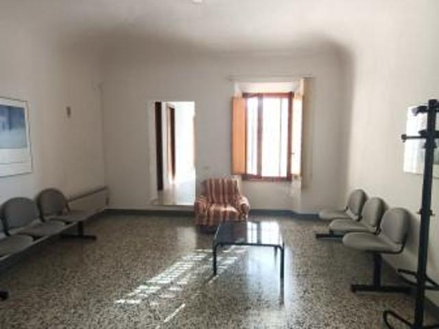 Ufficio in affitto a Unione dei Comuni Circondario dell'Empolese Valdelsa, Montespertoli