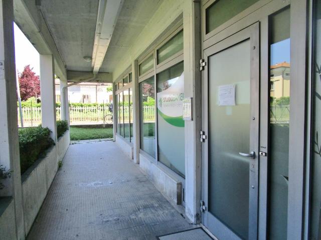 Ufficio in affitto a Monticello Conte Otto, Veneto