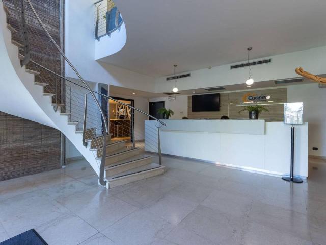 Ufficio in affitto a San Fruttuoso, Monza