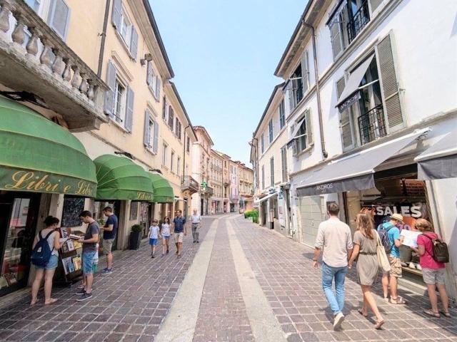Ufficio in affitto a Centro, Monza