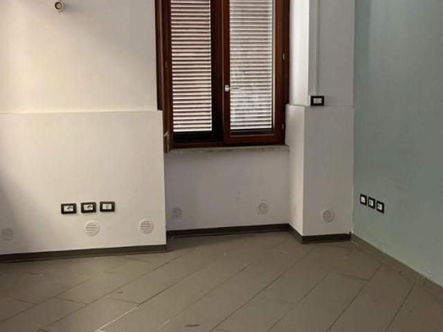 Capannone in affitto a Municipalità 6, San Giovanni A Teduccio