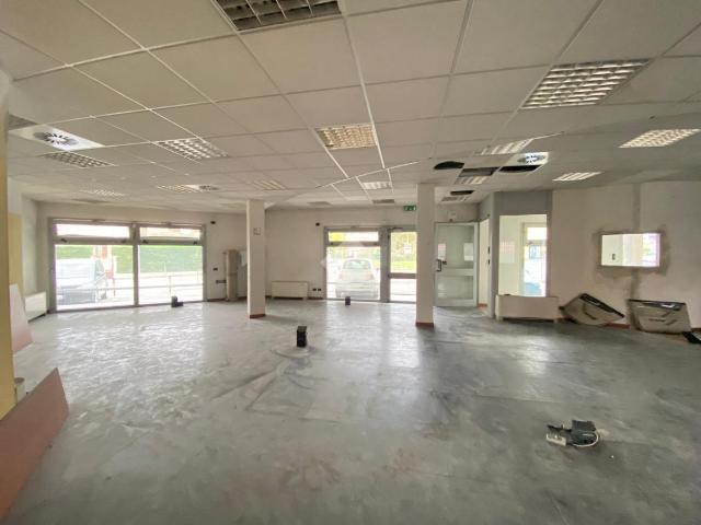 Ufficio in affitto a Comunità montana della valle Trompia, Nave