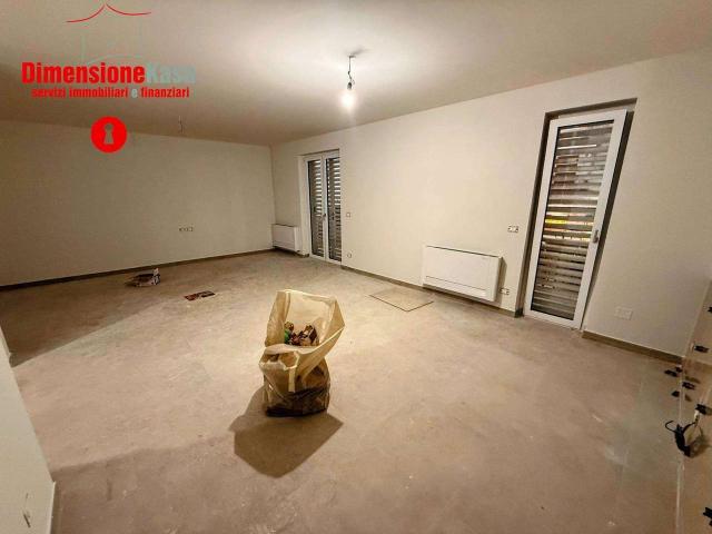 Ufficio in affitto a Nola, Campania