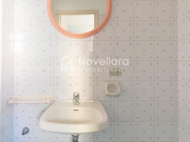 Ufficio in affitto a Bassa Reggiana, Re