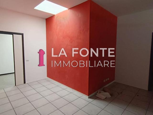 Ufficio in vendita a Noventa Padovana, Padova