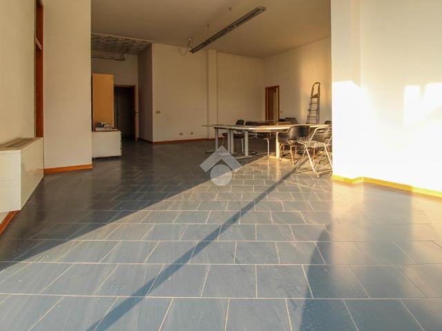 Ufficio in affitto a Comunità montana della Valle Sabbia, Odolo