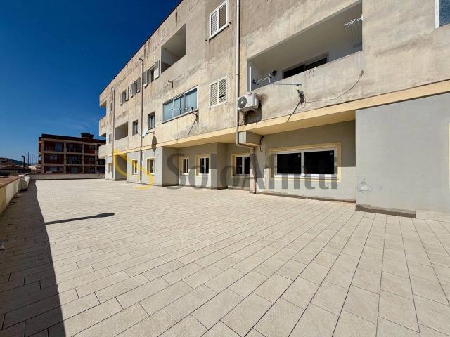 Ufficio in affitto a San Pantaleo, Sardigna/Sardegna