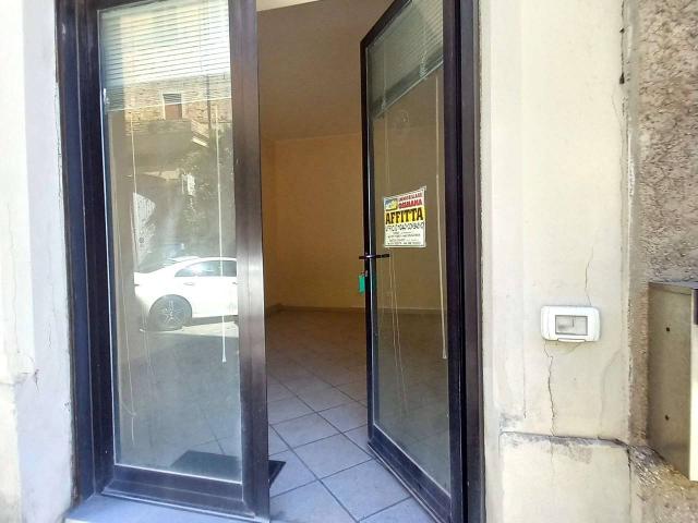 Ufficio in affitto a Marche, Ancona