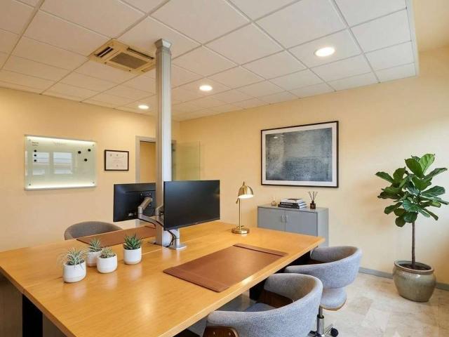 Ufficio in affitto a Marche, Ancona
