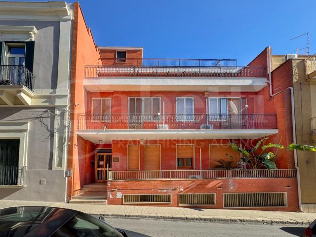 Ufficio in affitto a Pachino, Sicilia